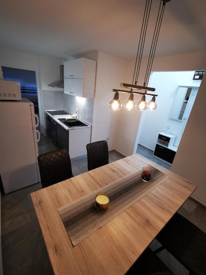 Ema Studio Apartman Karlovac Luaran gambar